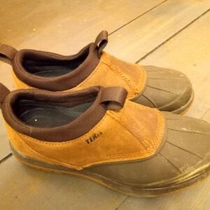 L.L.bean short boots, women's 7, runs big.